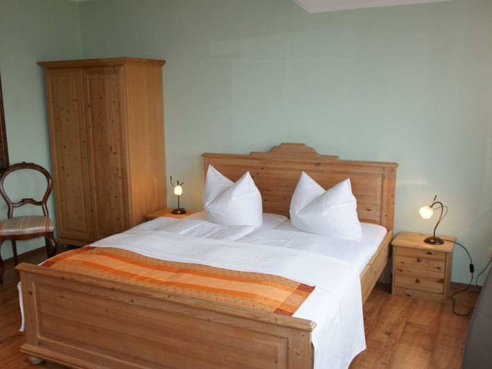 Ferienwohnung für 2 Personen, mit Garten, kinderfreundlich in Baabe