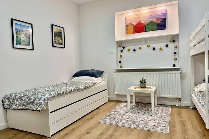 Modern Villa & Private Garden - Fully Renovated 2025 🏡 in Bielany, Warsaw