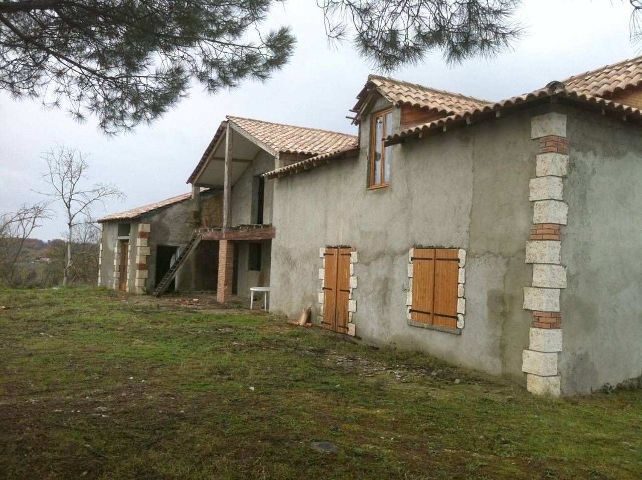 Double Room with Private Bathroom in Moissac, Quercy