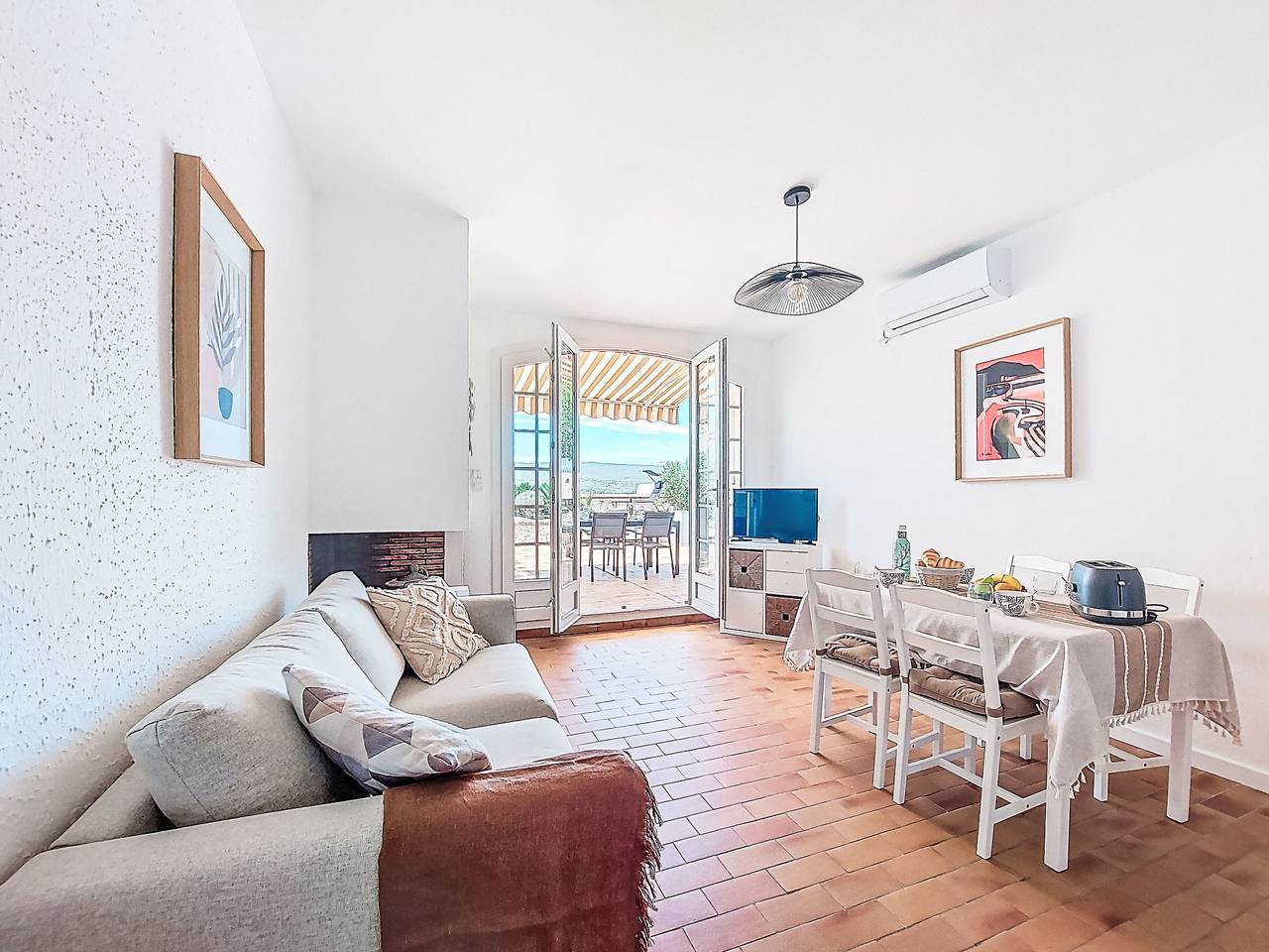 Appartement entier, Hameau la Madrague in Saint-Cyr-sur-Mer, Région de Toulon