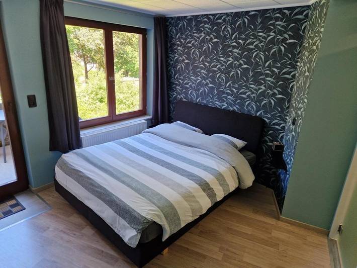 Gîte pour 2 personnes, avec jardin ainsi que vue et balcon à Marche-en-Famenne - 2