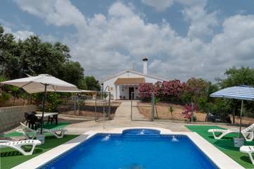 Casa rural para 11 personas, con jardín en La Puebla de los Infantes