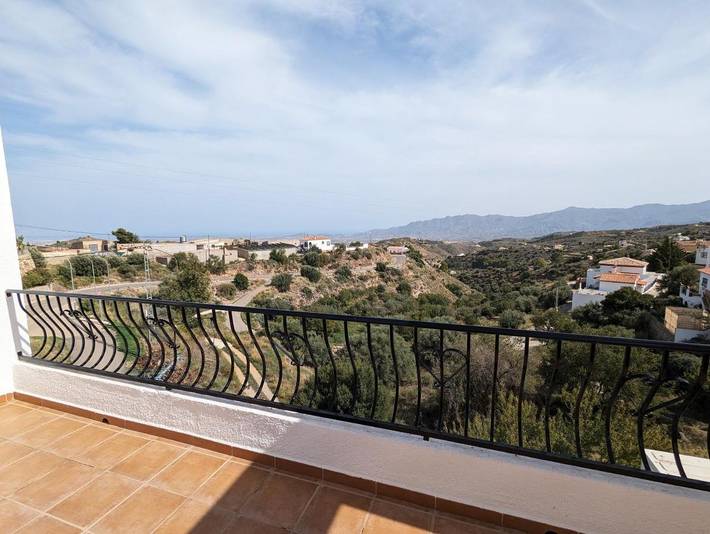 Casa de huéspuedes para 3 personas, con vistas y terraza, Se admiten mascotas - 1