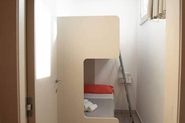 Entire apartment, Burnt Coral in Roseto degli Abruzzi, Adriatic Coast Abruzzo