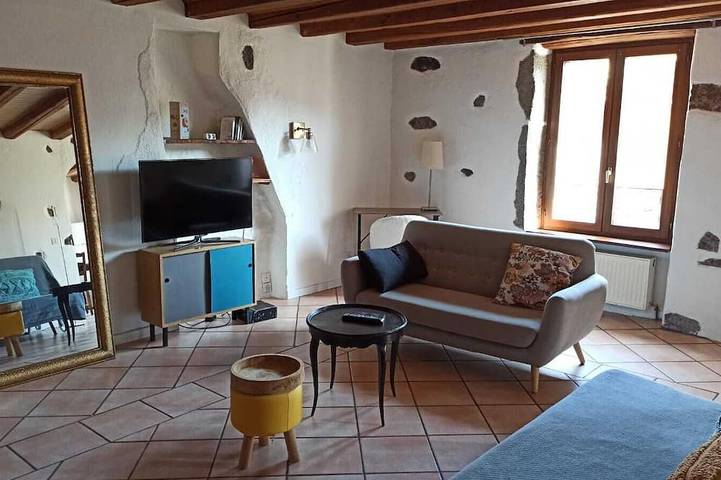 Vacation rental for 6 people, with balcony in Annecy