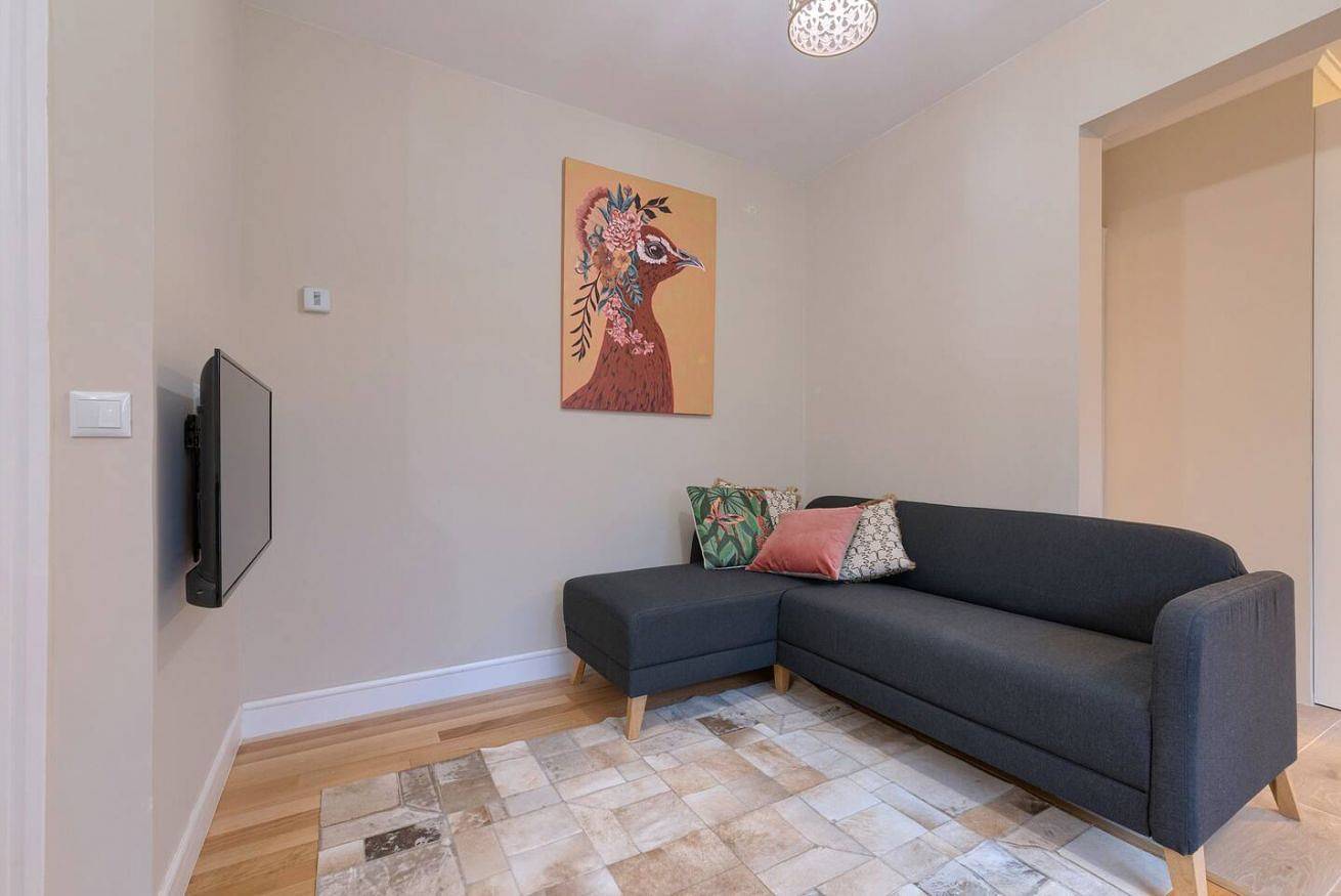 Hel lägenhet, Renovated apartment in a residential area with garage and wifi in Bilbao, Bizkaia