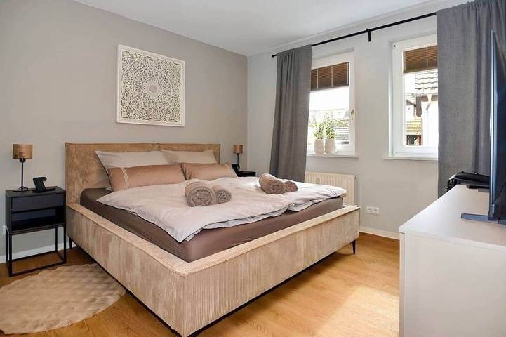 Ganze Wohnung, Neue Designwohnung mit Terrasse in der Altstadt in Nordhausen, Harzvorland