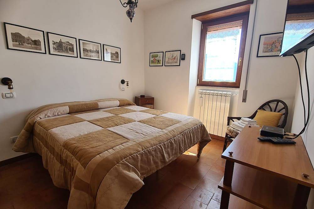 Ganze Wohnung, Amazing Lake View in Castel di Tora, Terminillo