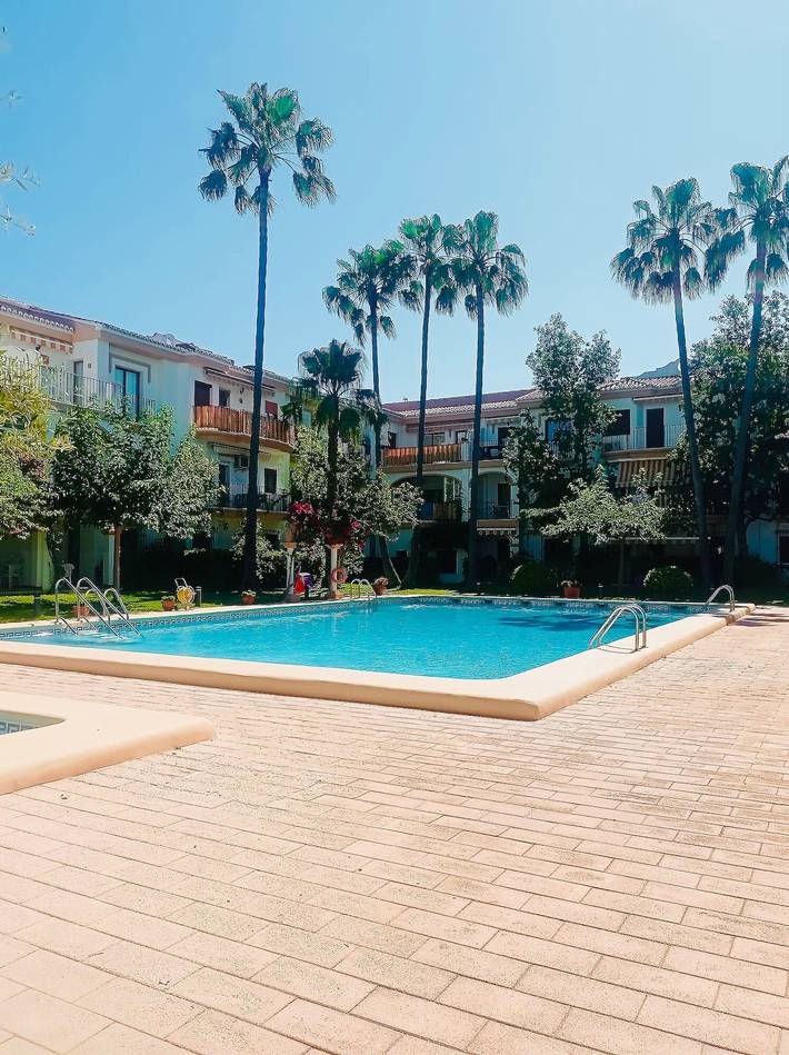 Apartamento entero, Apartamento 'El Patio' con piscina compartida, Wi-Fi y aire acondicionado in El Palmar, Costa Blanca