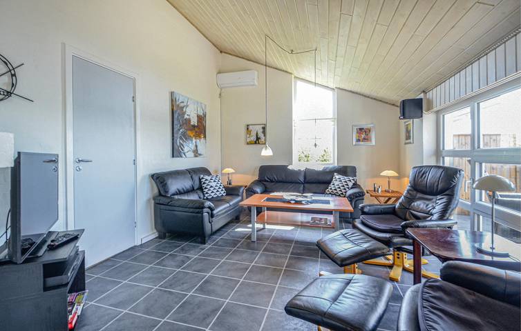 Ferienhaus für 10 Personen, mit Sauna und Pool sowie Whirlpool und Garten in Kærgården - 4