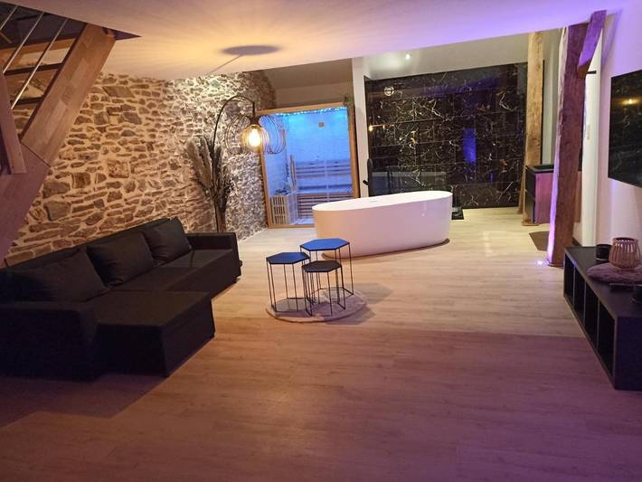 Gîte pour 2 personnes, avec jacuzzi et sauna à Trois-Ponts - 2