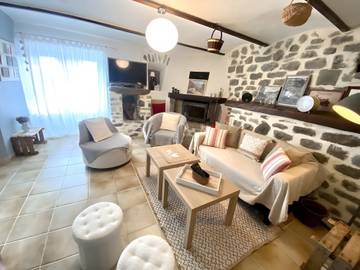 Maison De Vacances pour 6 Personnes dans Saint-Pons (Rhone-Alps), Ardèche, Photo 4