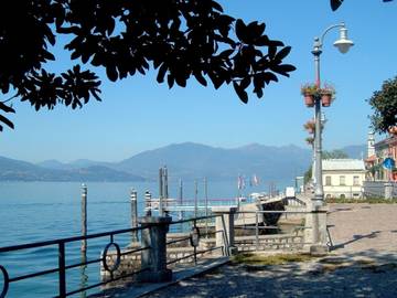 Gîte pour 4 personnes, avec vue sur le lac, adapté aux familles à Ghiffa
