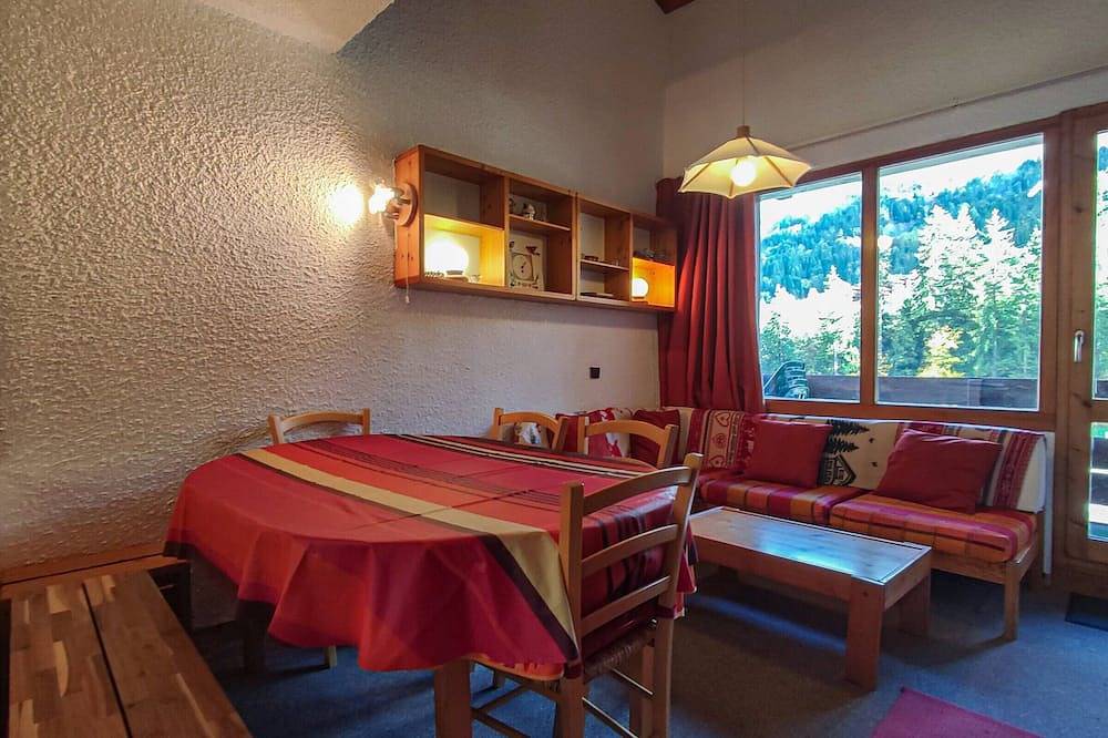 Ganze Wohnung, Zentrales Duplex mit Mezzanine für 6 Personen, direkte Nähe zu Skiliften und Geschäften in Valmorel, Les Avanchers-Valmorel