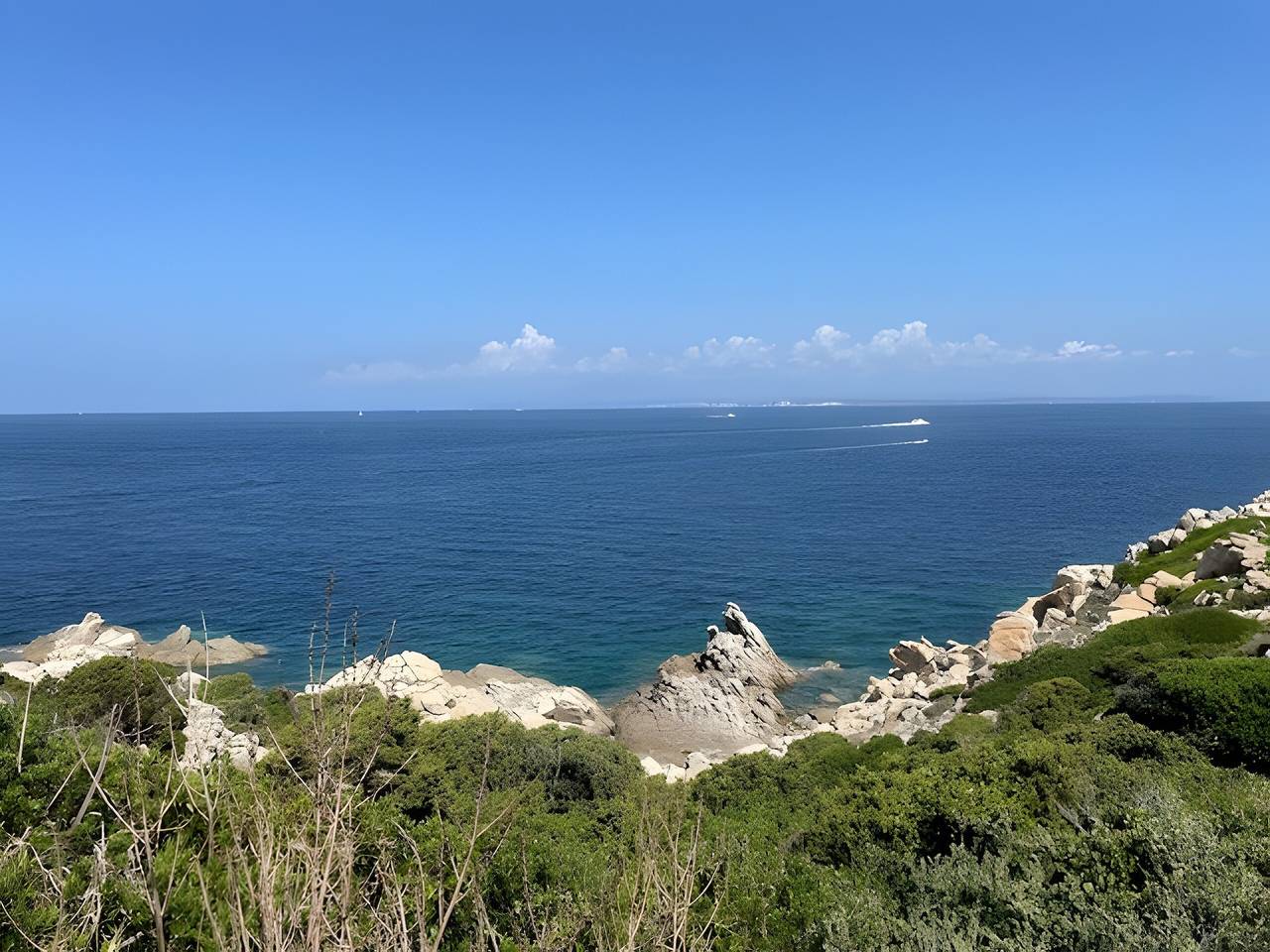 Studio entier, Studio « La Terrazza Di Bonifacio » avec vue mer, Wi-Fi et climatisation in Porto Quadro, Santa Teresa Gallura