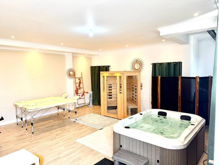 Hôtel pour 2 personnes, avec jacuzzi et piscine ainsi que jardin et sauna à Pommard - 3