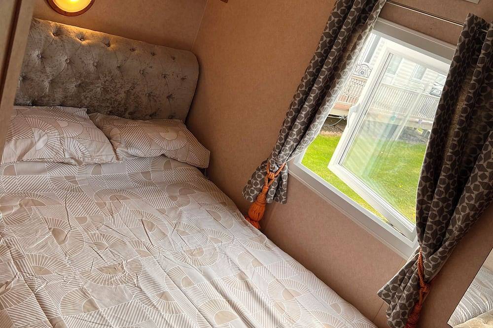 Adams abodes family home in Chapel St. Leonards, Lincolnshire