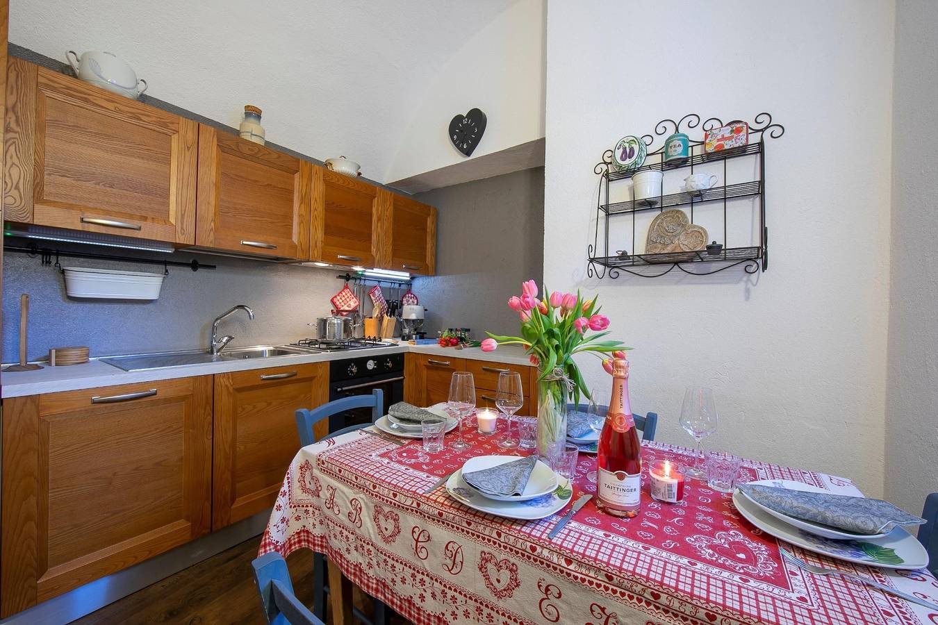 Appartement entier, Baita La Ciaburna (skiing nearby) in Bardonnèche, Province de Turin