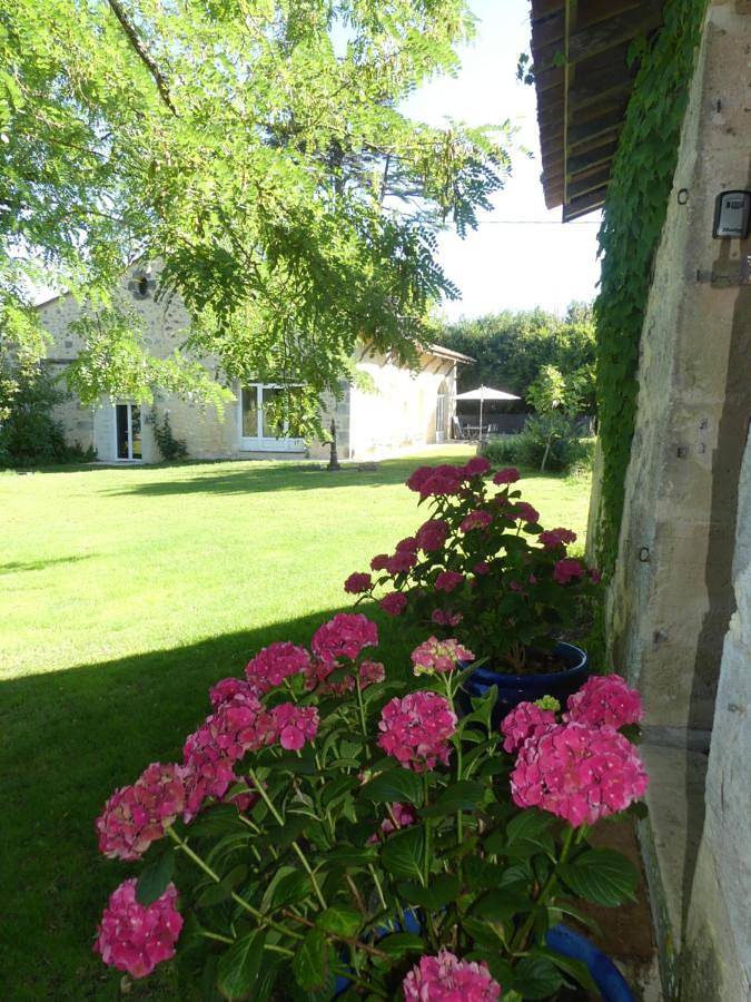 Location de vacances pour 12 personnes, avec jardin ainsi que piscine et vue à Ruch (homonymie) - 4