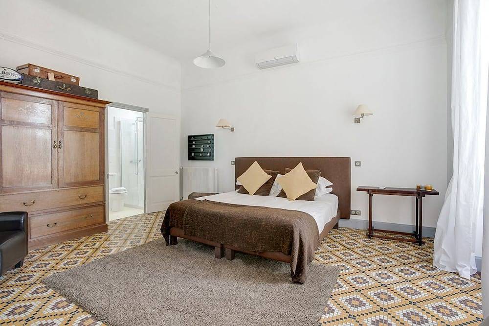 Domaine Art et Vin - Sechs Schlafzimmer Villa, Schläft 12 in Montagnac, Mittelmeerküste (Frankreich)