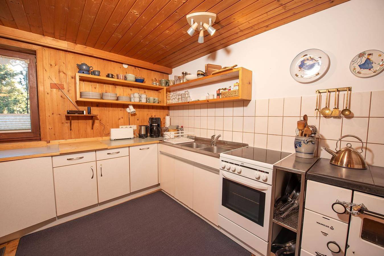 Gemütliches Ferienhaus in der Zillertal Arena: Bergpanorama & Pistennähe in Hochkrimml, Krimml