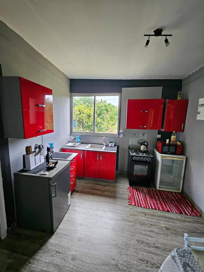 Location de vacances pour 5 personnes, avec jardin et terrasse En Nouvelle-Calédonie - 2