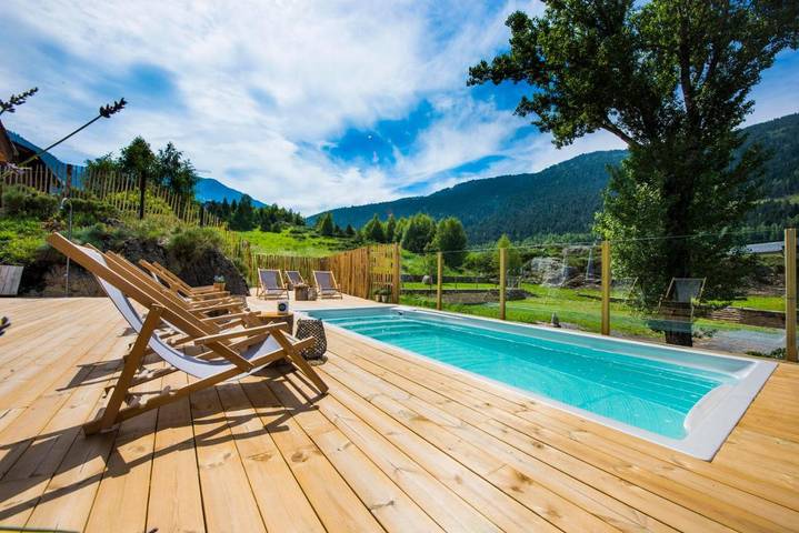 Maison d’hôte pour 2 personnes, avec jardin ainsi que piscine et jacuzzi en Andorre