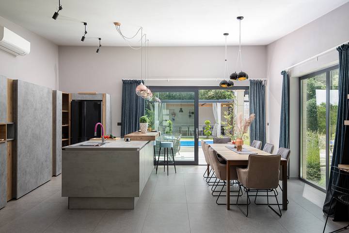 Villa für 10 Personen, mit Terrasse und Garten sowie Pool in Istrien - 4