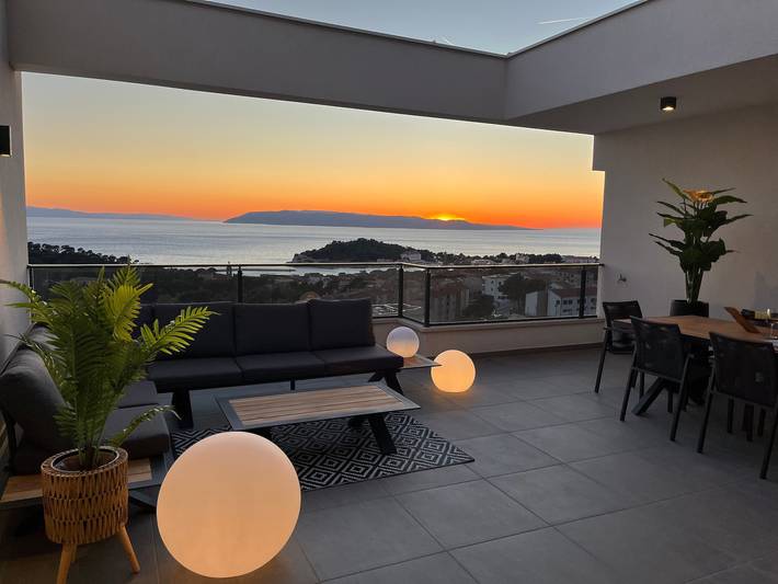 Ferienwohnung für 4 Personen, mit Balkon in Makarska