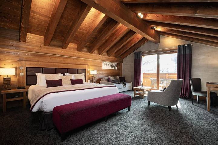 Hôtel pour 3 personnes, avec piscine et balcon ainsi que sauna et jacuzzi dans Patinoire De Meribel - 2