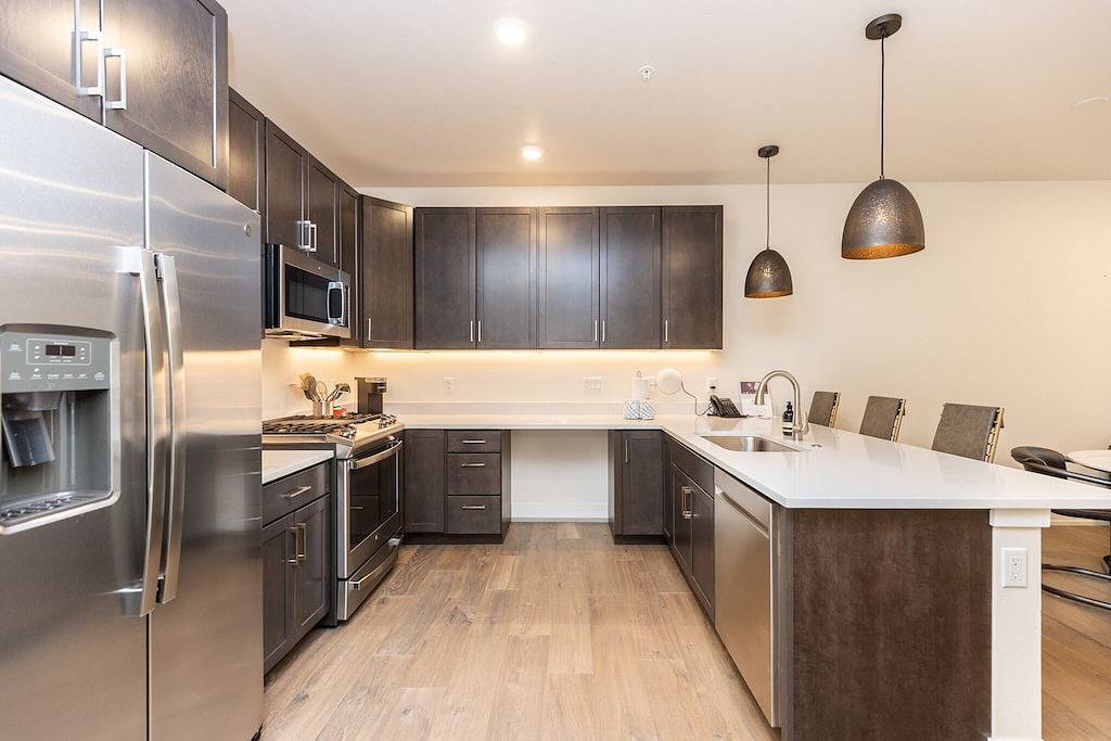 Ganze Wohnung, Condo in Keystone Overlooking Snake River; Scenic Mountain and River Views! in Arapahoe Basin