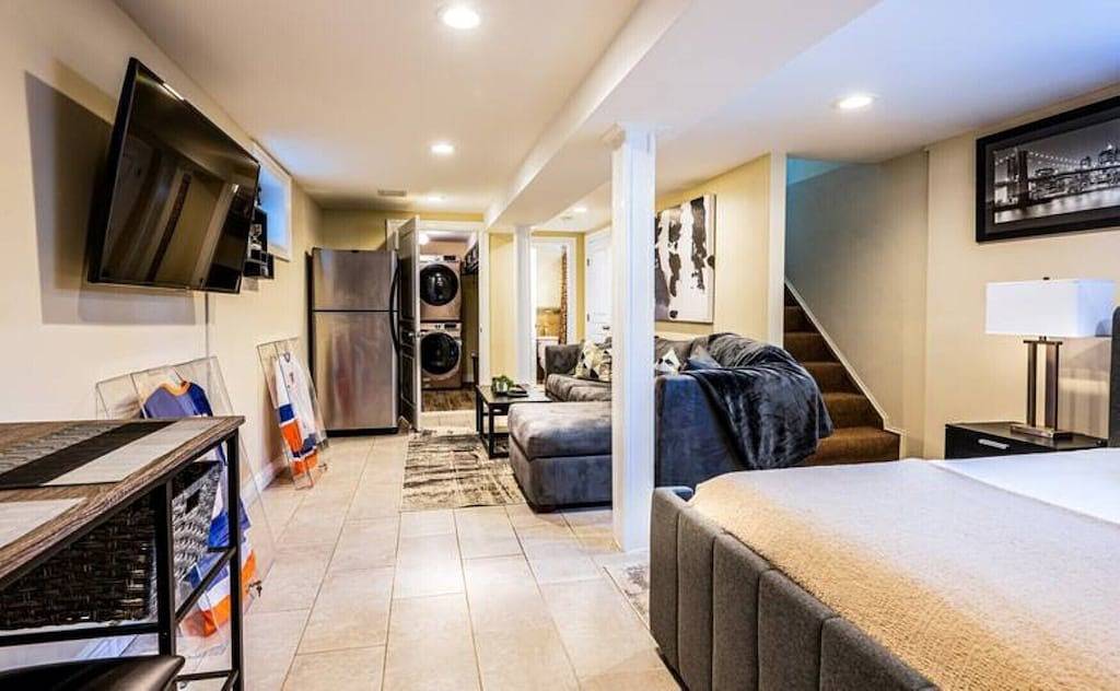 Ganze Wohnung, Luxury Studio Suite. Walking distance to Ubs Arena in Elmont, Nassau County