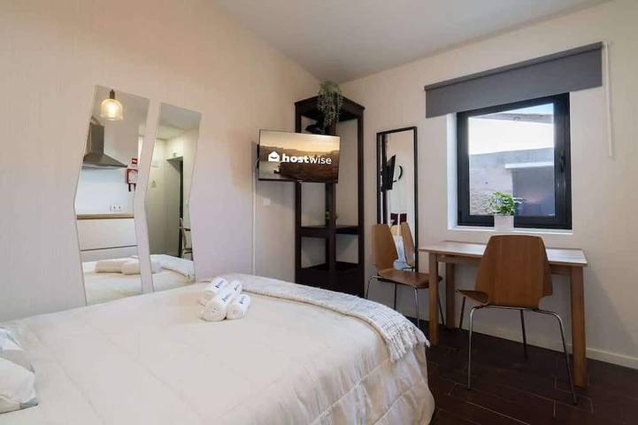 Cozy Tiny House | Prime Location in Cedofeita, Porto