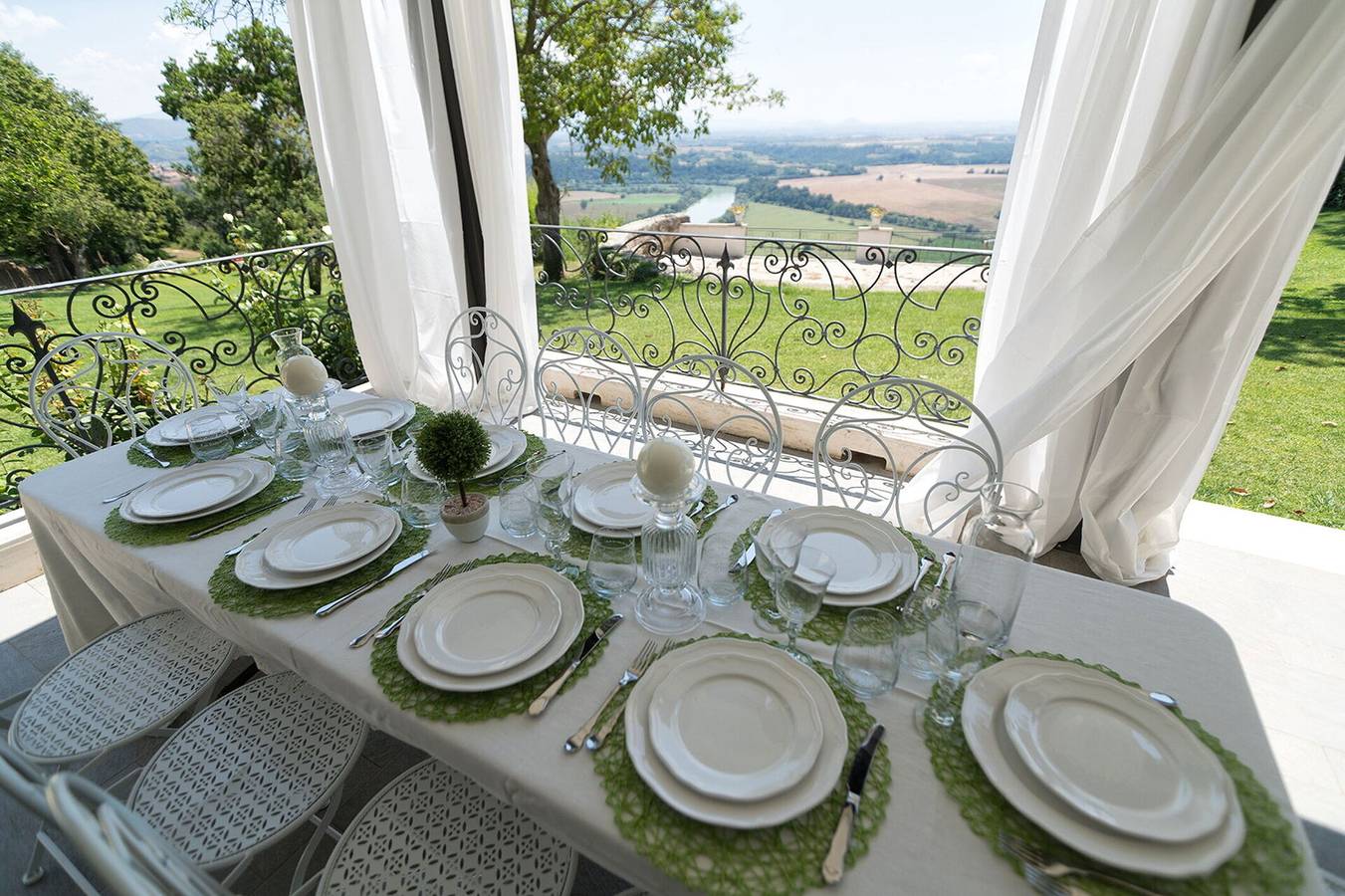 Luxury Villa Con Spa e Panorama a 40 Min Da Roma - Luxury Villa Con Spa, Panorama Mozzafiato a 40 Min in Torrita Tiberina, Provincia di Roma