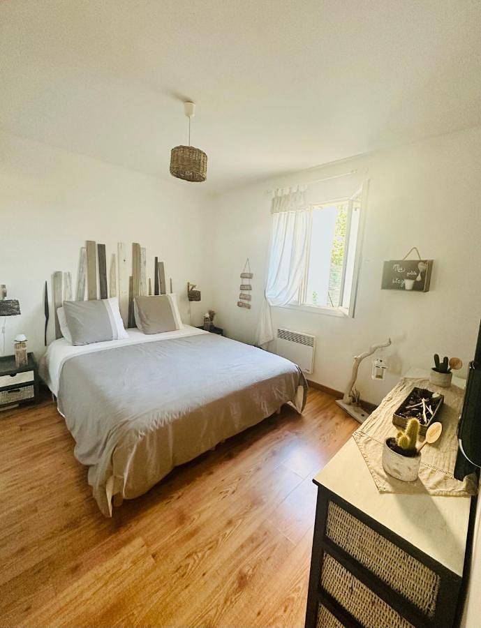 Location de vacances pour 6 personnes, avec jardin et jacuzzi à Léognan - 2