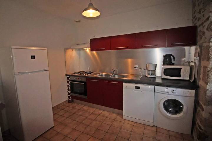 Gîte pour 7 personnes, avec jardin et terrasse à Saint-Brice-sur-Vienne - 4