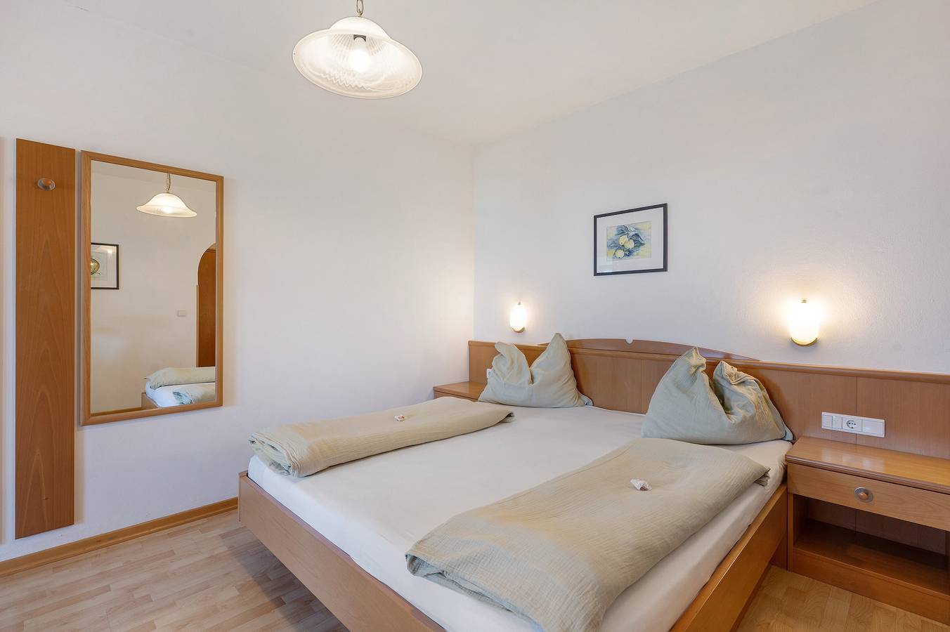 Kamer 'Seaberhof 6' met uitzicht op het meer, gedeeld zwembad en Wifi in St. Josef am See, Kaltern an der Weinstraße