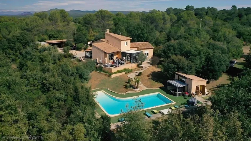 Chalet para 12 personas, con vistas además de jardín y piscina, Se admiten mascotas - 1