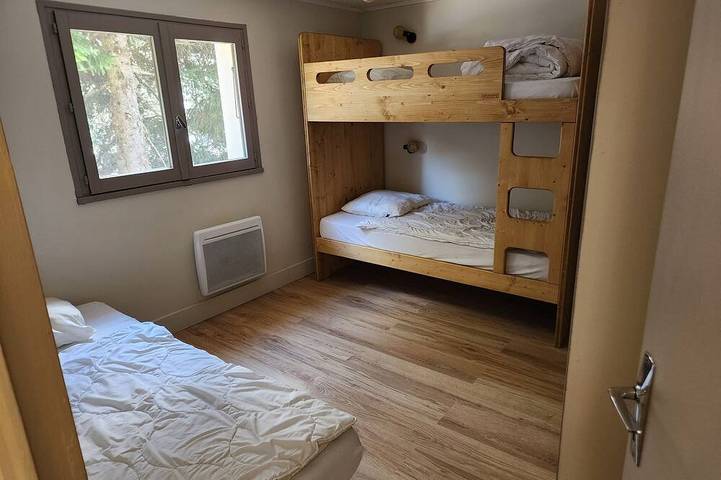 Gîte pour 7 personnes, avec jardin et terrasse à Méaudre - 4