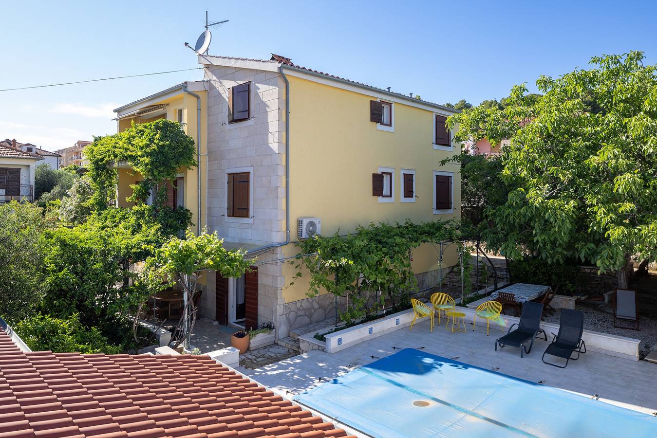 Apartamento entero, Apartamento-estudio con una terraza Stari Grad, Hvar As-22986-a in Stari Grad, Hvar (isla)