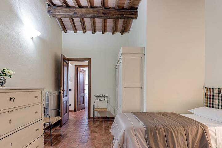 Piscina Privata -Agriturismo Fattoria La Pieve-Villa Oleandro , a 8 Km da Pisa in Calci, Pisa e dintorni