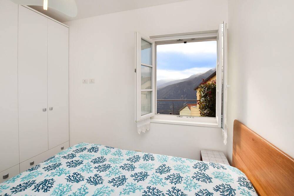 Ganze Wohnung, Schöne Wohnung in Magliolo in Magliolo, Ligurische Alpen