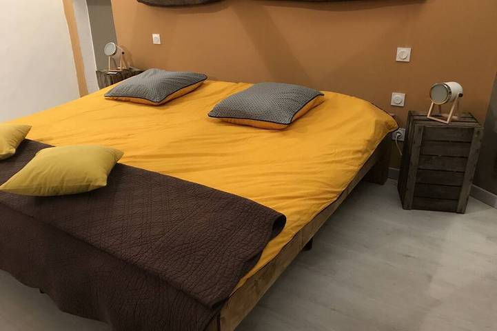 Location de vacances pour 2 personnes, avec Jardin à Saint-Jean-d'Alcapiès