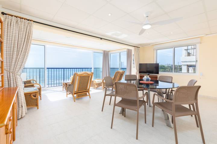 Apartamento entero, Acapulco Beachfront Views in Cala dels Retors (Oropesa del Mar), Oropesa del Mar