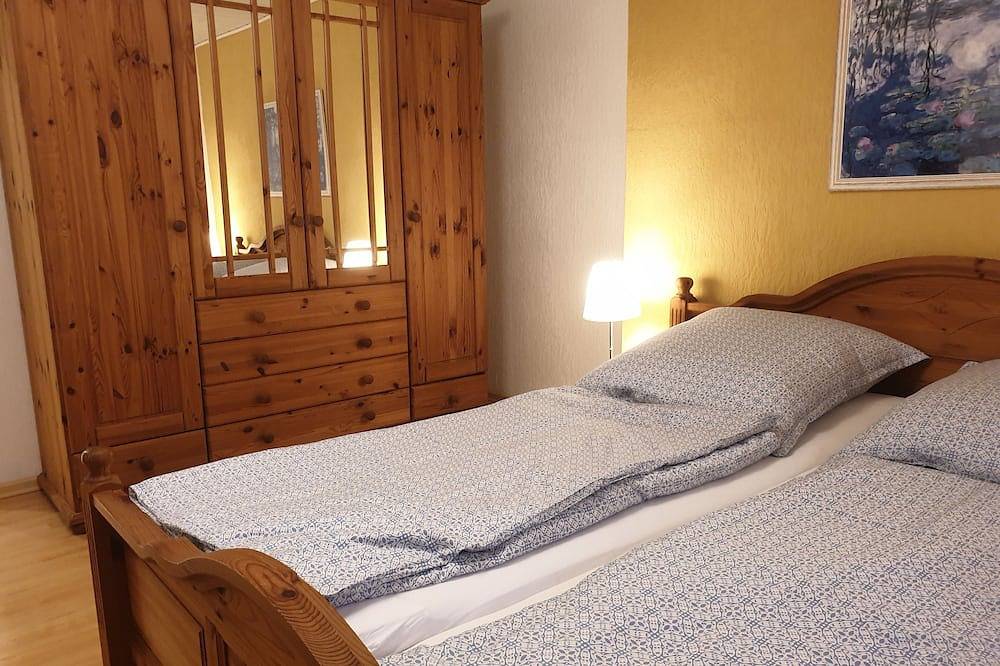 Ganze Wohnung, Behindertenfreundliche Ferienwohnung mit Blick auf den Elbedeich in Hitzacker, Elbtalaue