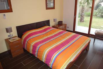 Villa pour 8 Personnes dans La Madrague, Hyeres, Photo 4