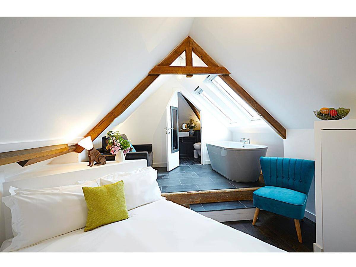 Live & Let Live Inn in Staverton (Devon), Devon