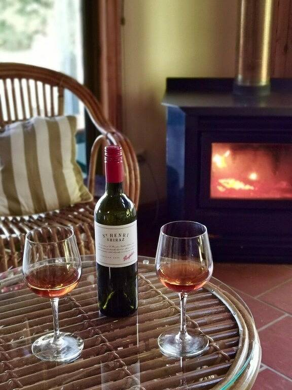 Kiama's Secret Cottage mit Blick auf das Meer und den Leuchtturm in Illawarra, New South Wales