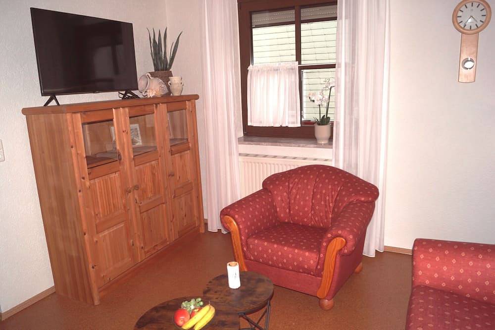 Ganze Wohnung, Barrierearme Erdgeschosswohnung für ein bis drei Personen in Weißenstadt, Oberfranken