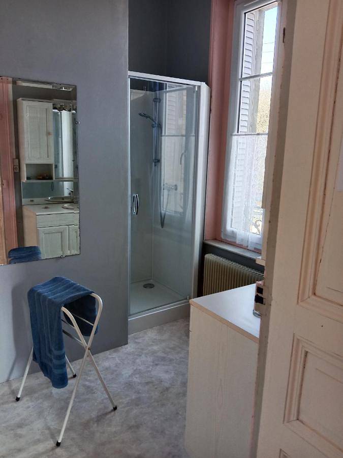 Chambre d’hôte pour 3 personnes, avec vue et jardin dans les Ardennes - 4